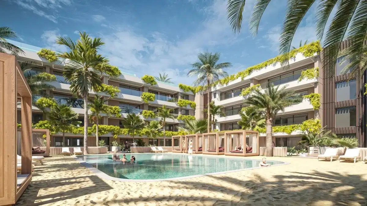 3-Bedroom, 2-Bathroom Ground Floor Apartment in Marbella West – Modern Living Near Puerto Banús
