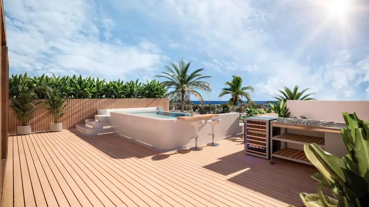 3-Bedroom, 2-Bathroom Penthouse in Marbella West – Elegant New Build with Resort Amenities
