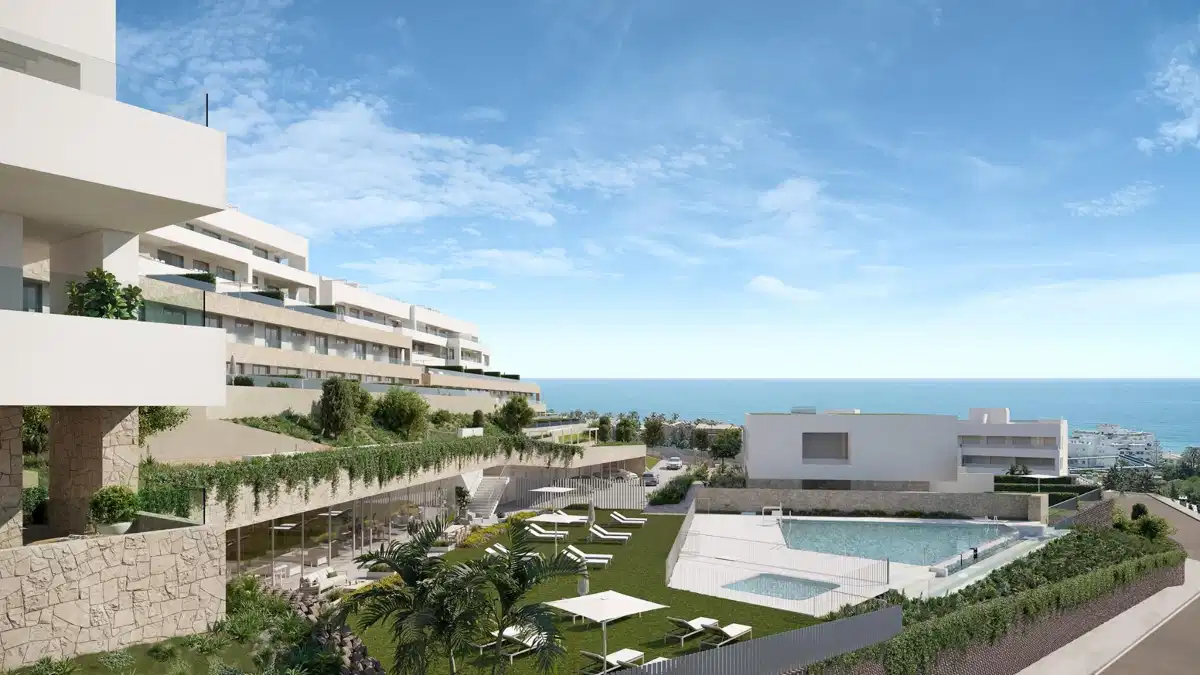 2-Bedroom, 2-Bathroom Luxury Sea View Ground Floor Apartment in Estepona – 400 Metres from the Beach
