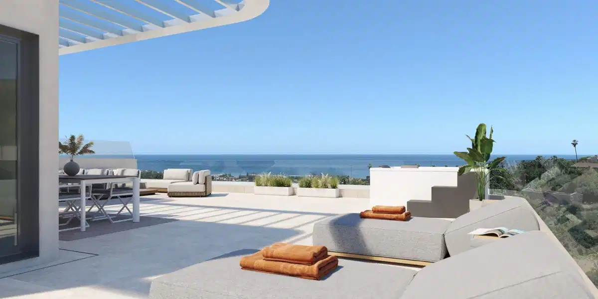2-Bedroom, 2-Bathroom Penthouse with Sea Views and Exceptional Amenities in Selwo, Estepona
