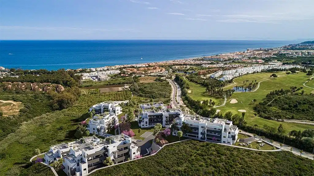 2-Bedroom, 2-Bathroom Modern Apartment with Sea Views in Doña Julia Golf, Casares Costa
