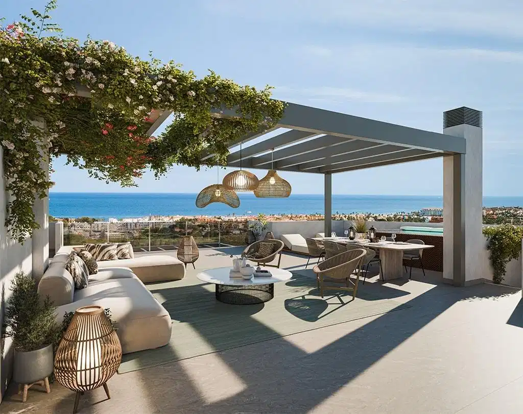 2-Bedroom, 2-Bathroom Penthouse with Sea Views in Doña Julia Golf, Casares Costa