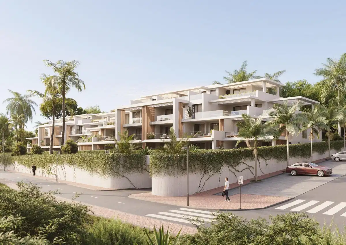 4-Bedroom, 3-Bathroom Apartment with Sea Views and Luxury Amenities Near Estepona