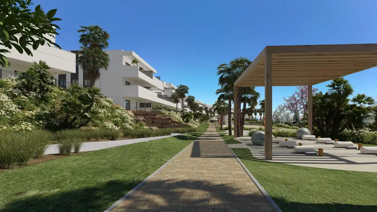 2-Bedroom, 2-Bathroom Apartment with South Orientation and Resort-Style Amenities in Estepona