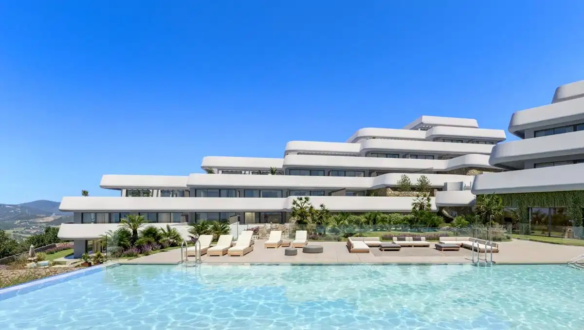 3-Bedroom, 2-Bathroom Apartment with Panoramic Sea and Golf Views in Casares Golf Resort