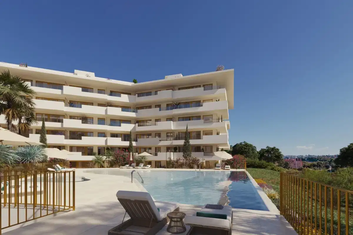 1-Bedroom, 1-Bathroom Penthouse in Los Pacos, Fuengirola – Modern Resort-Style Living