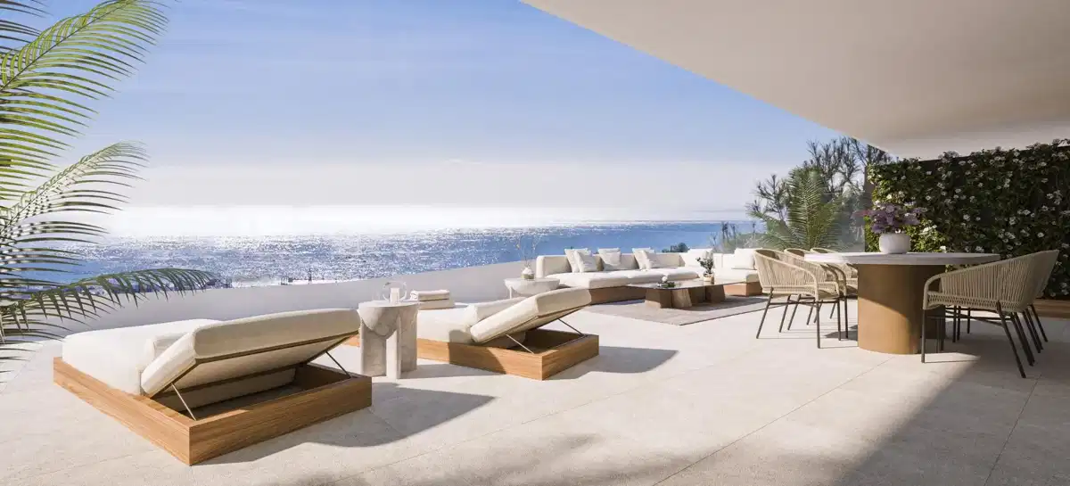 3-Bedroom, 2-Bathroom Penthouse with Panoramic Sea Views in El Higuerón