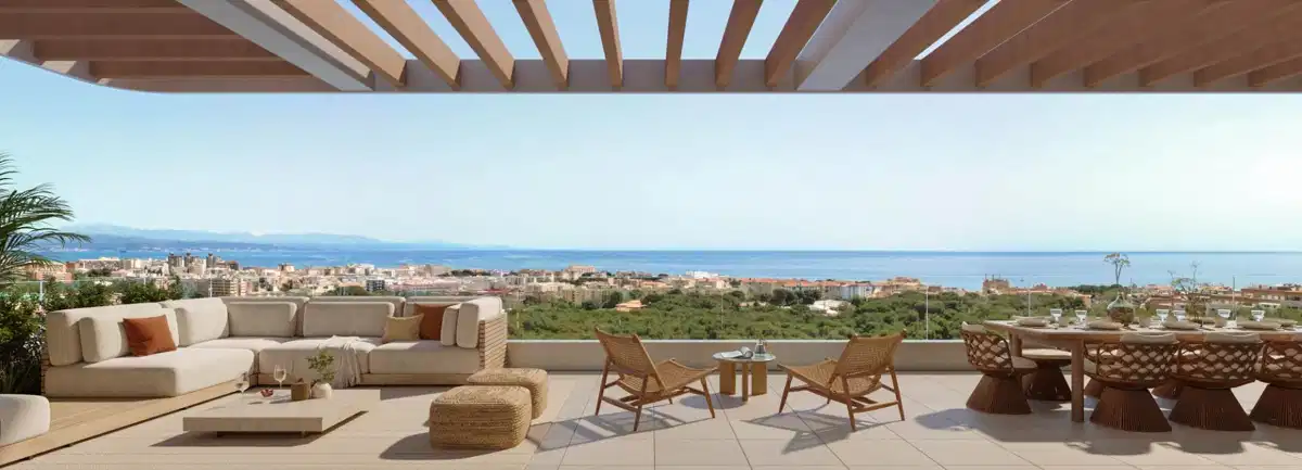 2-Bedroom, 2-Bathroom Penthouse with Sea Views and Spacious Terrace in Torremolinos