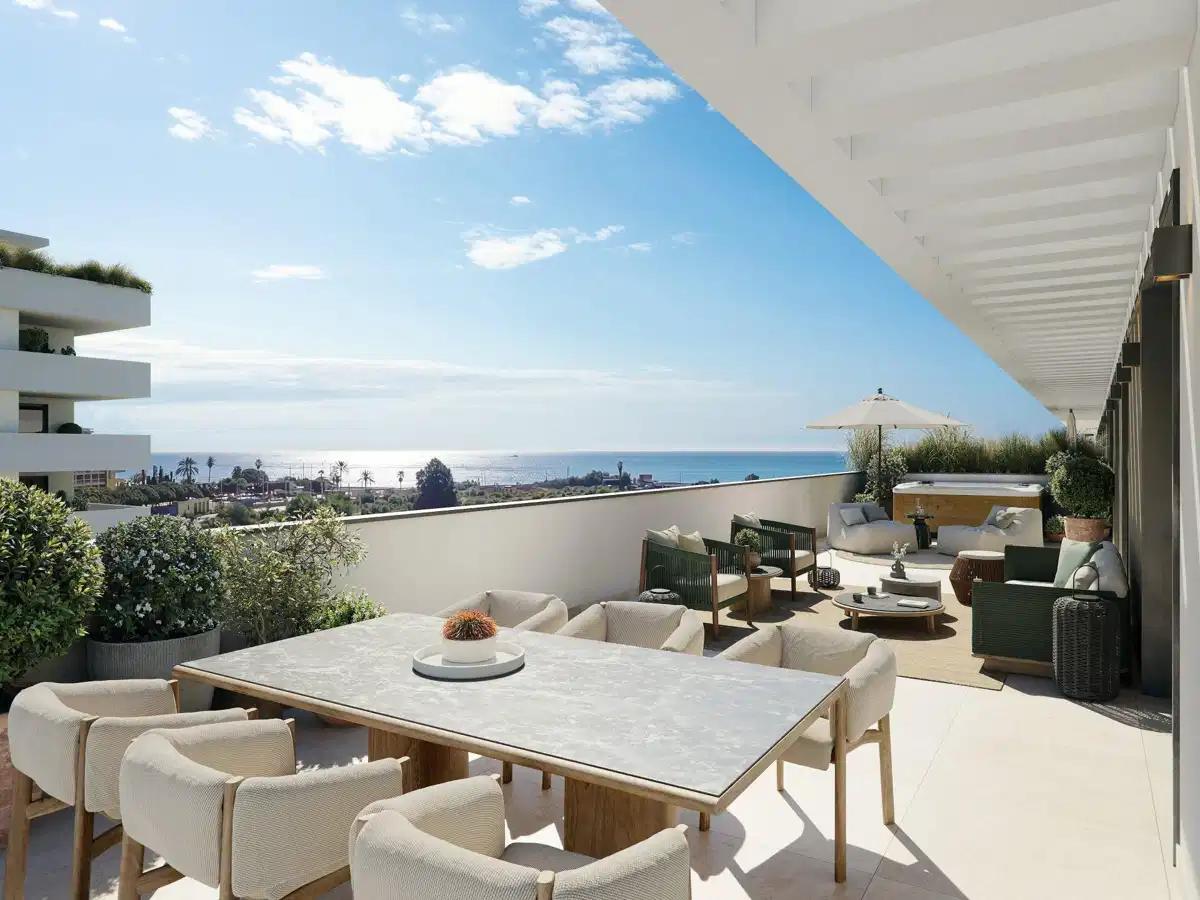 2-Bedroom, 2-Bathroom Penthouse 300m from the Beach in Torre del Mar
