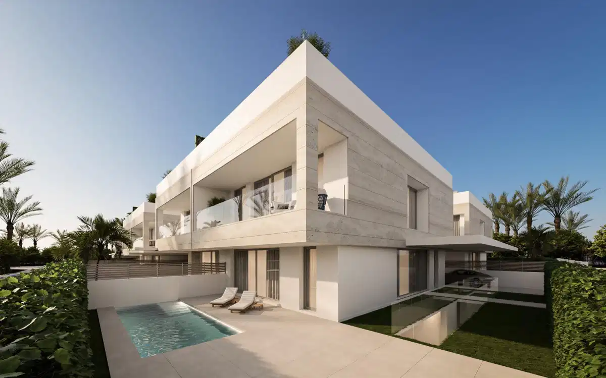 5-Bedroom, 5-Bathroom Luxury Semidetached Villas, Apartments and Townhouses in San Pedro de Alcantara Marbella