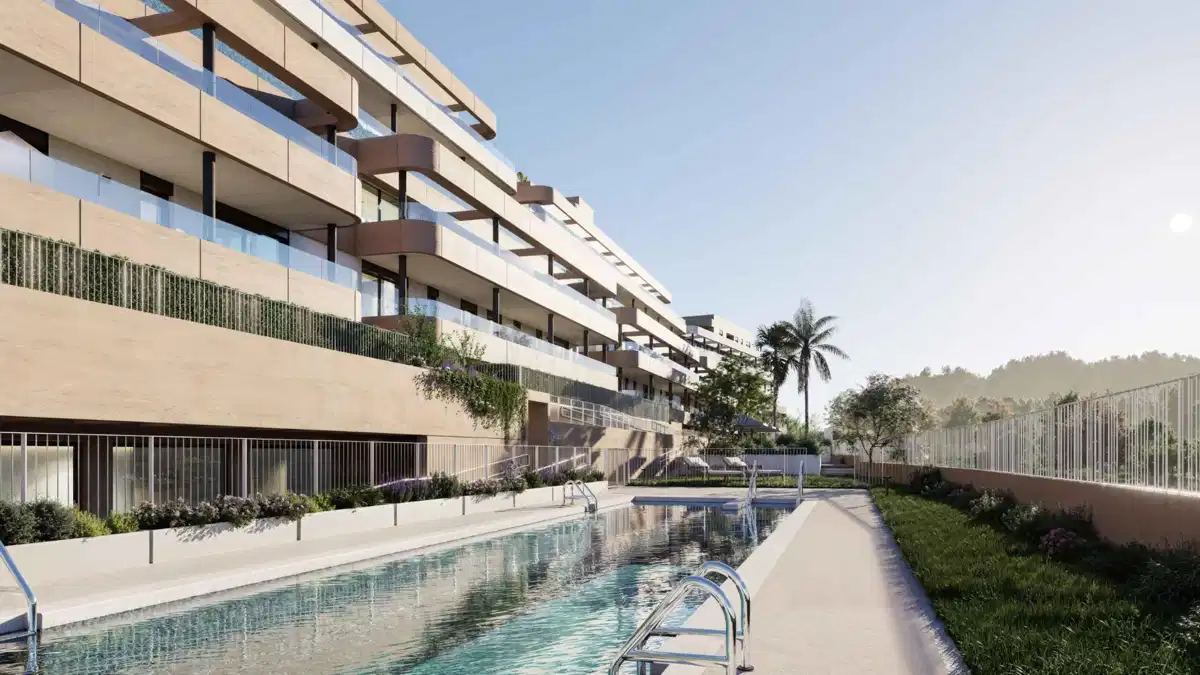 2-Bedroom, 2-Bathroom Apartment with Sea and Golf Views in Estepona Golf