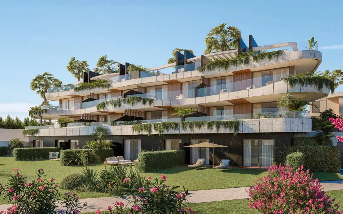 3-Bedroom, 2-Bathroom Luxury Penthouse with Expansive Terraces in Elviria Hills, Marbella East