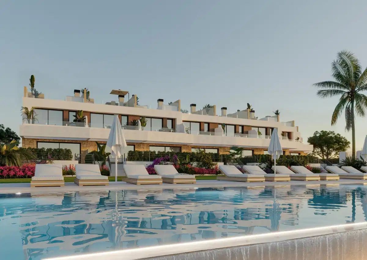 3-4-Bedroom Seafront Town Houses with Rooftop Terrace and Sea Views in El Campello