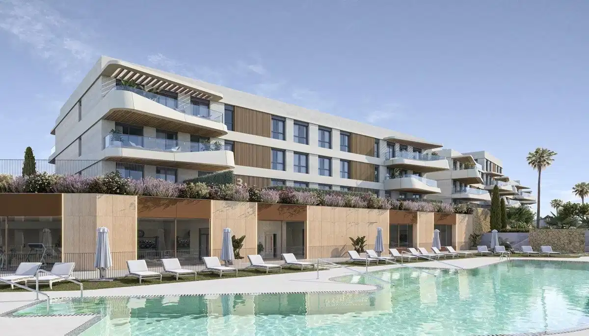 2-Bedroom, 2-Bathroom Apartment in New Build Golf Development, West Estepona