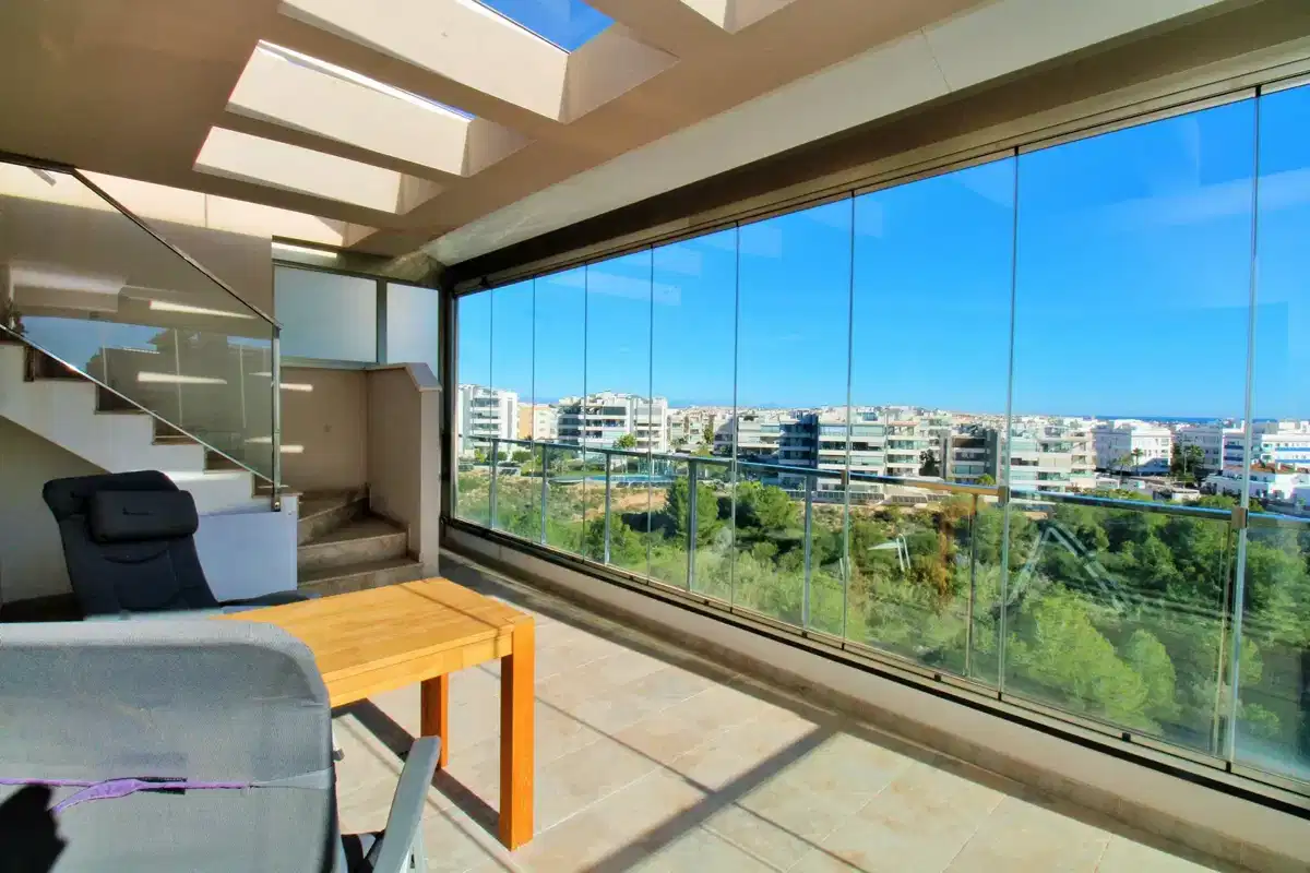 2-bedroom, 2-bathroom Elegant East-Facing Penthouse with Panoramic Sea Views in Altos del Mediterráneo, Los Dolses